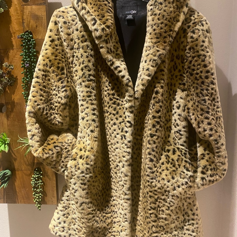 East 5th Coat